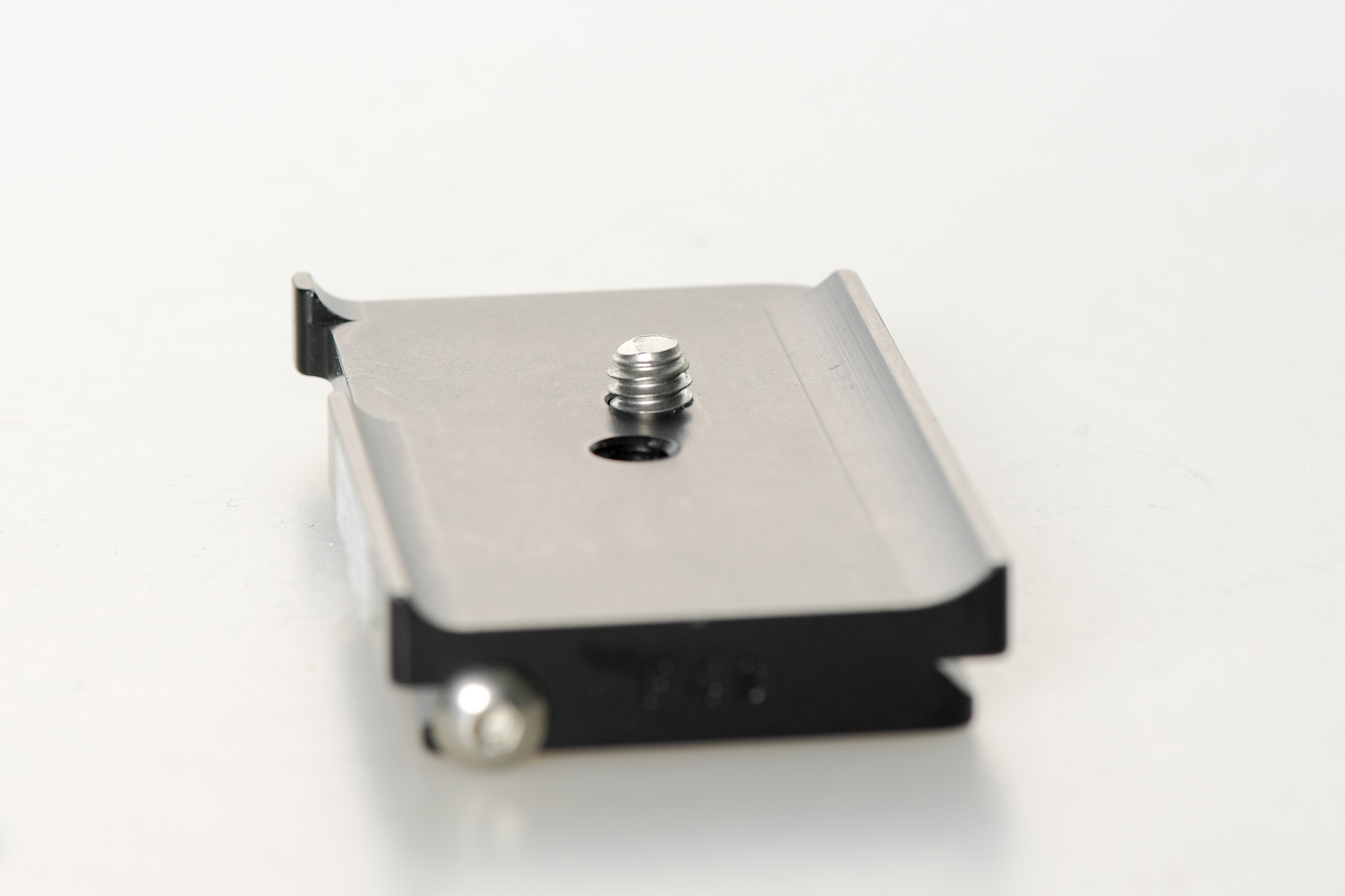 Really Right Stuff Bodenplatte für Nikon F4s