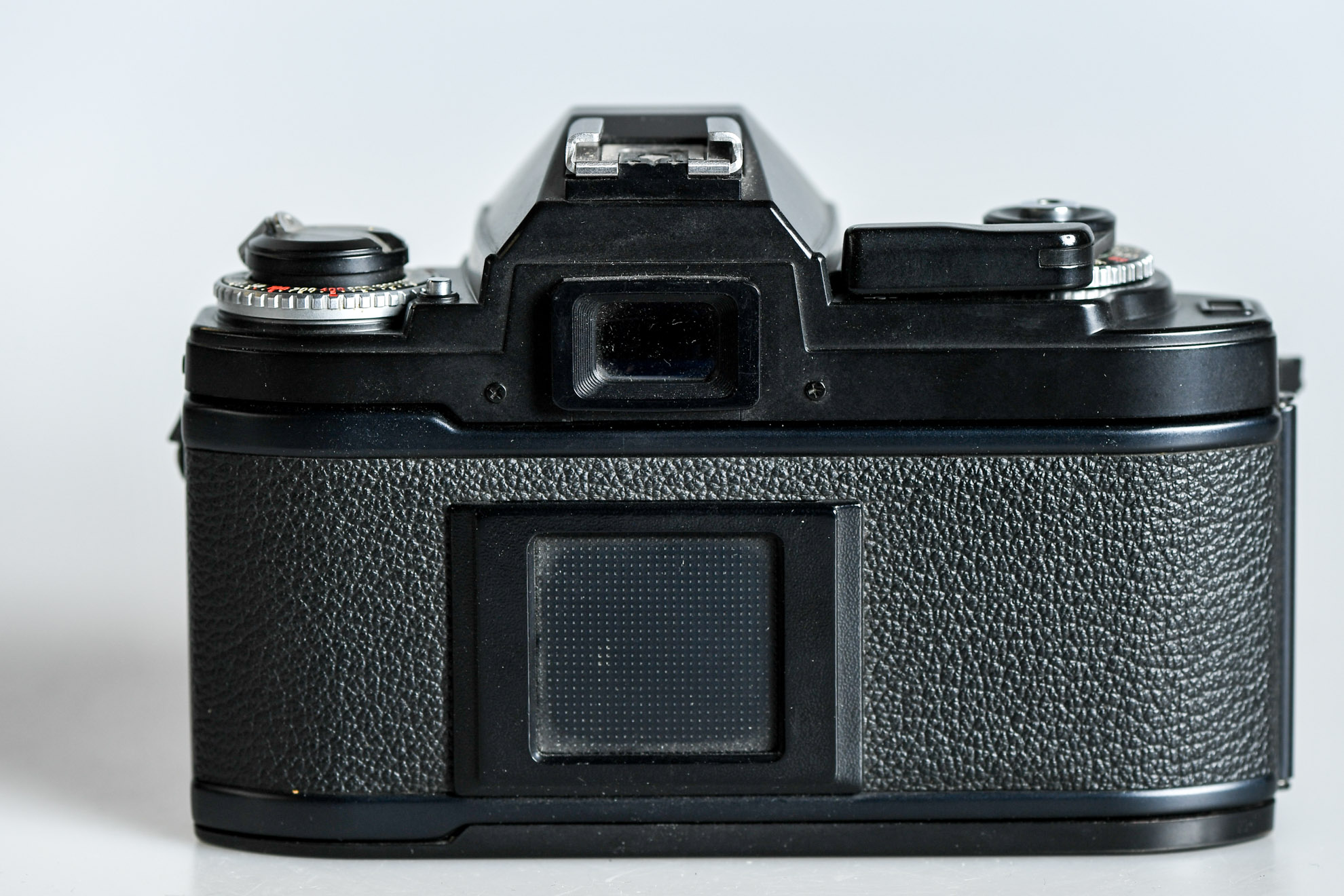 Nikon FG - black "PANDA" - Top Zustand (0197)