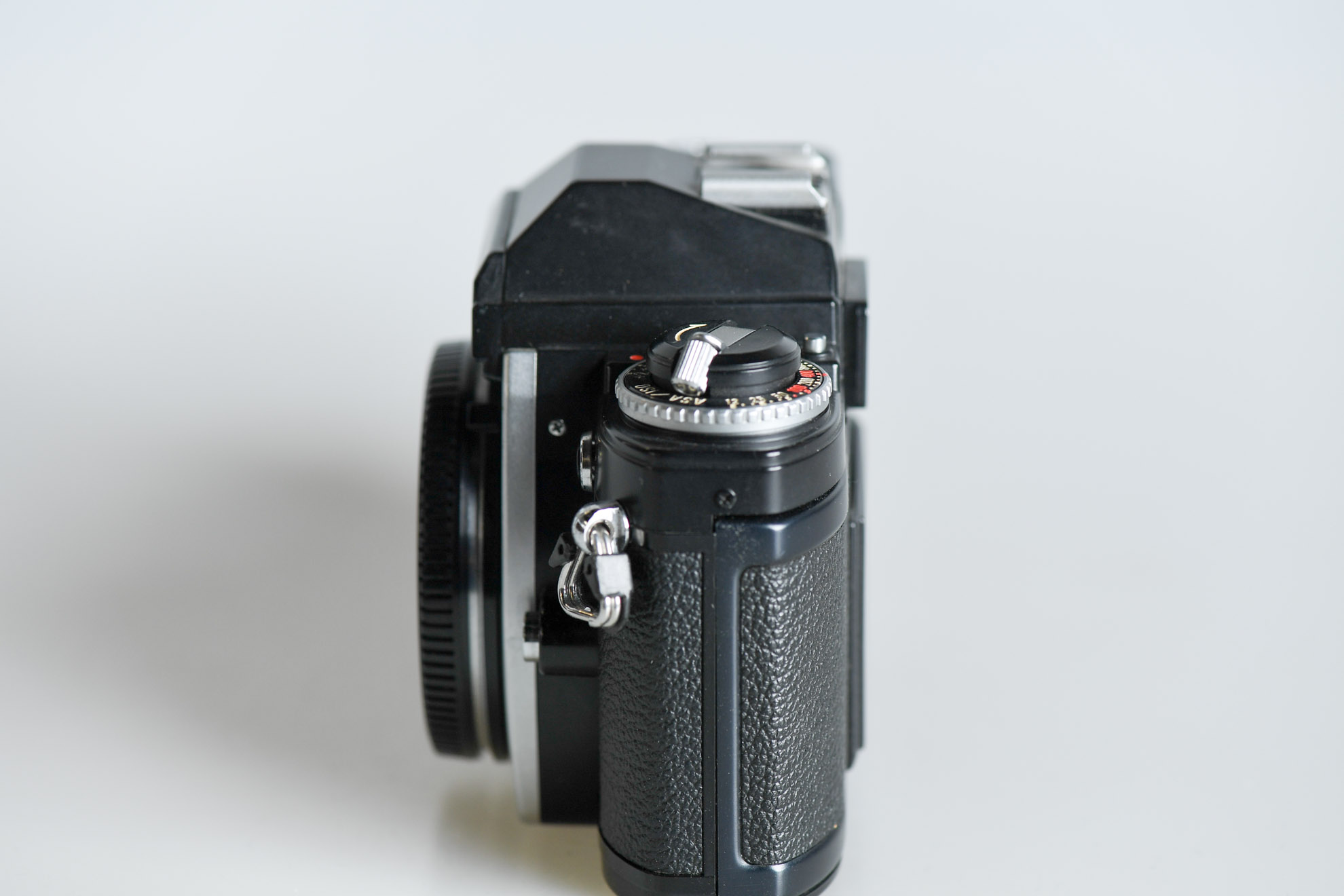 Nikon FG - black "PANDA" - Top Zustand (0197)