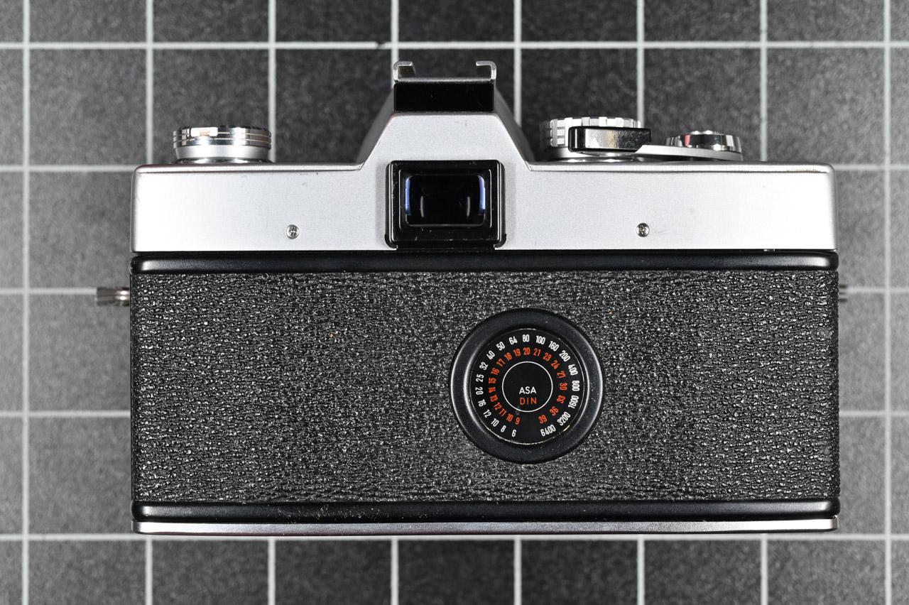 Minolta SRT101 silver - MD Rokkor 50mm