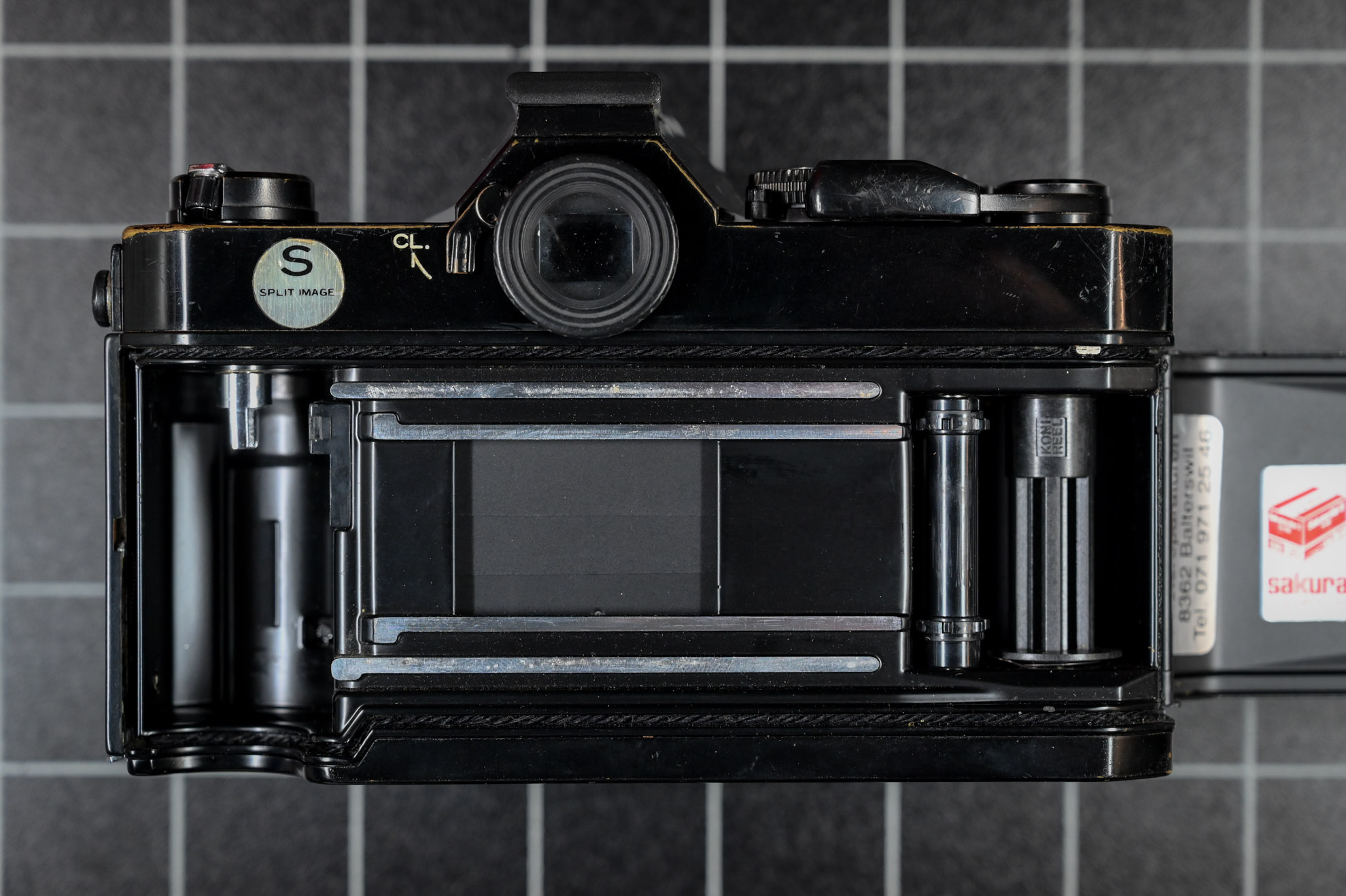 Konica Autoreflex T3 - black mit Hexanon AR 50/1.7