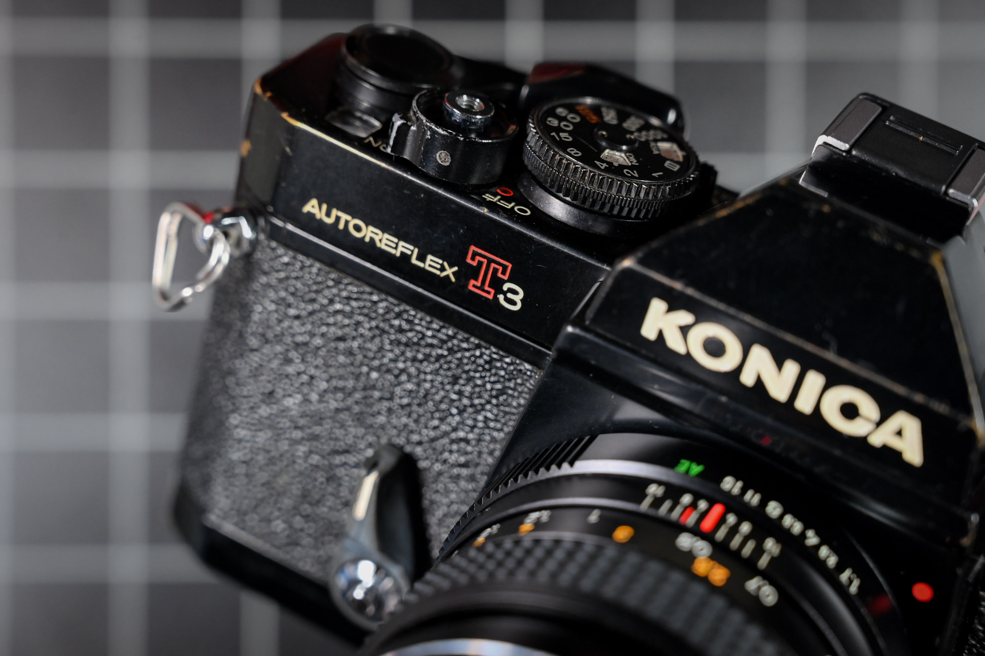 Konica Autoreflex T3 - black mit Hexanon AR 50/1.7