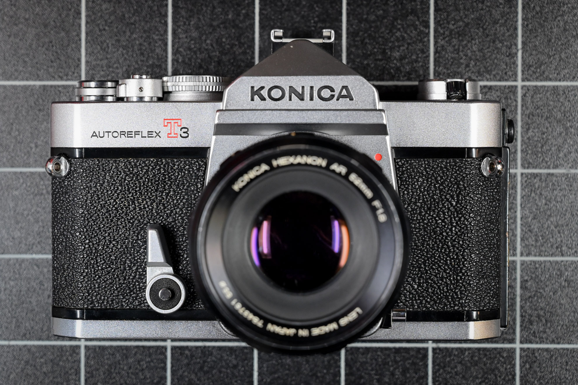 Konica Autoreflex T3 - silber mit Hexanon AR 52/1.8
