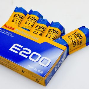 KODAK EKTACHROME E200/120 Dia (exp. 2006)