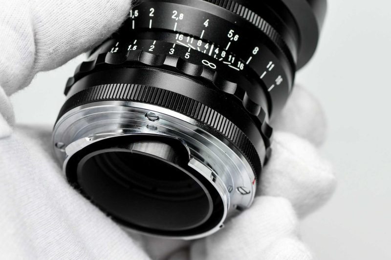 Voigtländer Nokton 50mm f/1.5 Leica M Seitenansicht Voigtländer Nokton 50mm f/1.5 Leica M Seitenansicht
