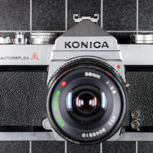 Konica Autoreflex A - silber mit Tokina 28/2.8