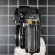 Nikon F2 Photomic Seitenansicht 4