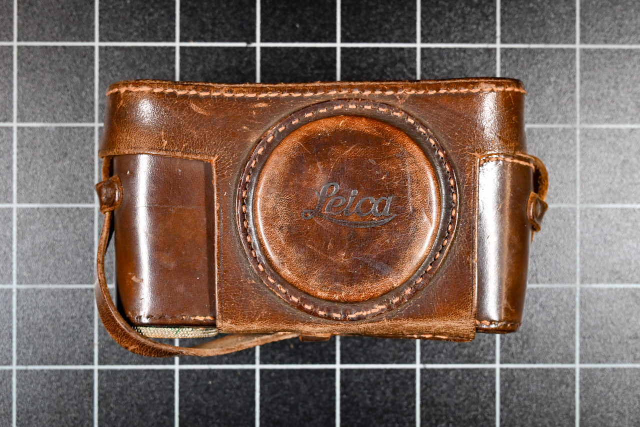 Leica Bereitschaftstasche aus Leder