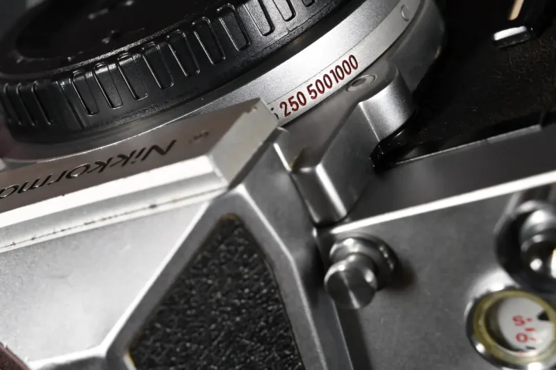 Nikon Nikkormat FT silber Front mit Bajonett Nikon Nikkormat FT silber Front mit Bajonett