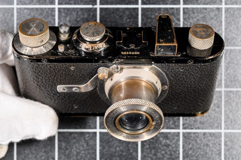 Schräge Frontansicht der Leica I Model A von 1931