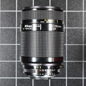 Nikon AF Nikkor  70-210mm 1:4-5,6