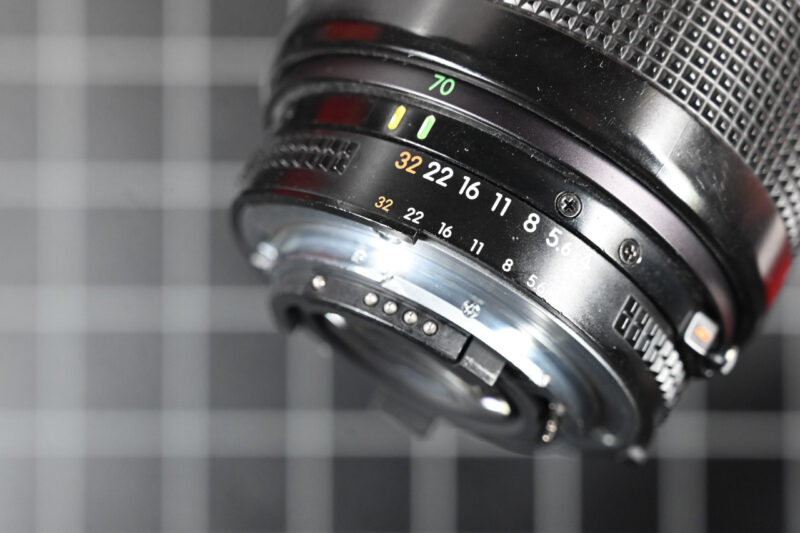 Nikon AF Nikkor 70-210mm 03 Nikon AF Nikkor 70-210mm 03
