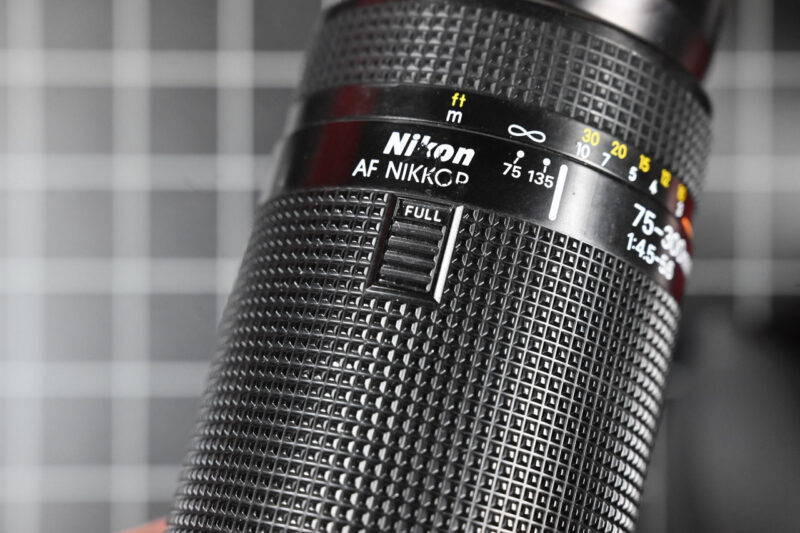 Nikon AF Nikkor 75-300mm 02 Nikon AF Nikkor 75-300mm 02