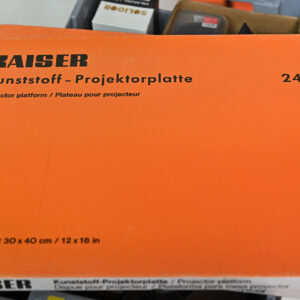 KAISER Kunststoff Projektorplatte 2401 - Grossformat 30x40 cm