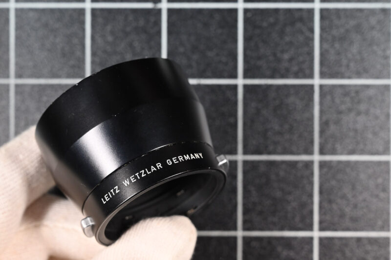 Leica Gegenlichtblende 12575 am Tele-Elmar Leica Gegenlichtblende 12575 am Tele-Elmar